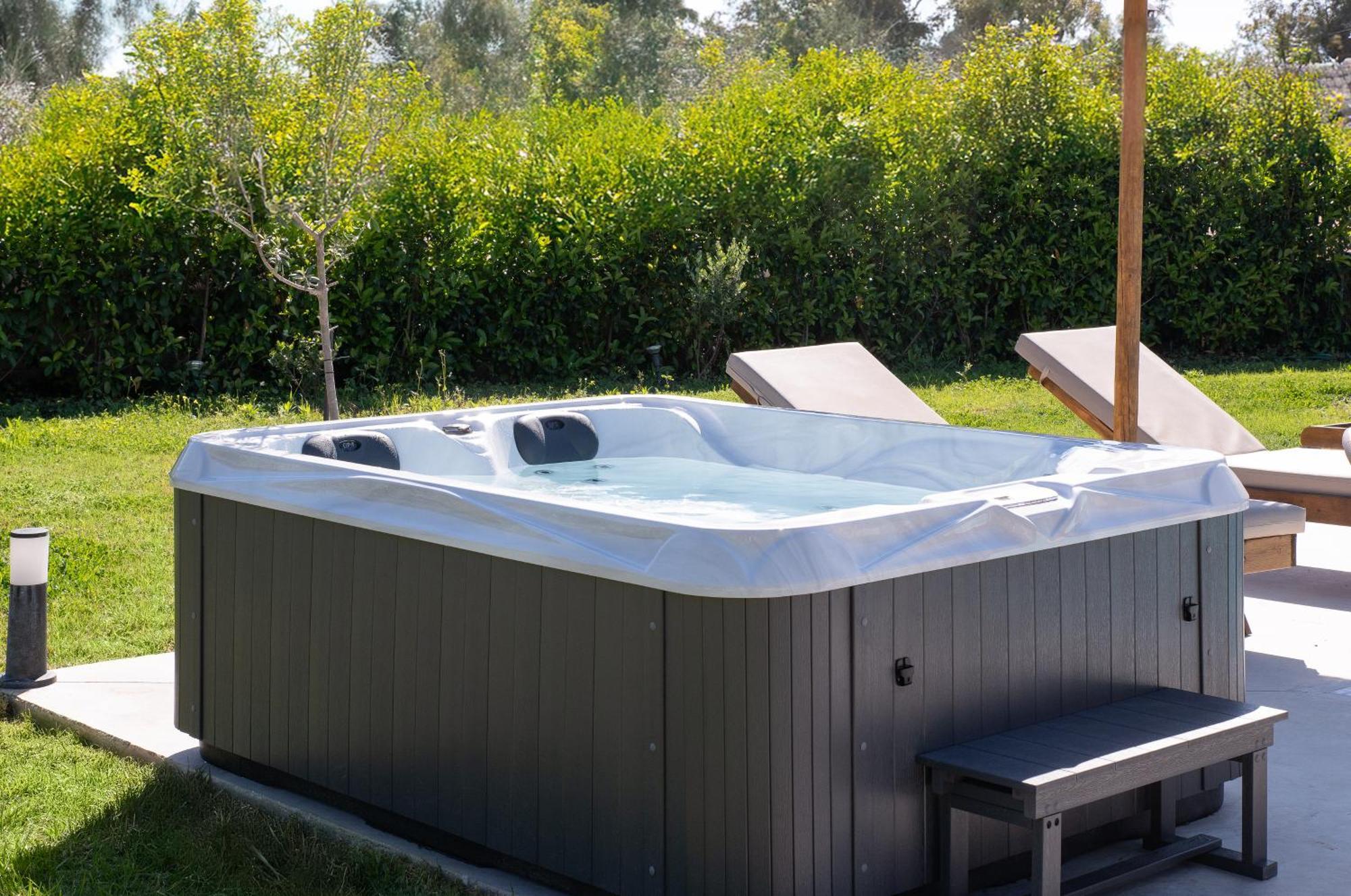 Ethria Pool Villa With Heated Jacuzzi Afantou Buitenkant foto